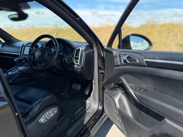 Porsche Cayenne Suv Grey #29