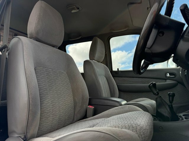Ford Ranger Xlt Silver #24