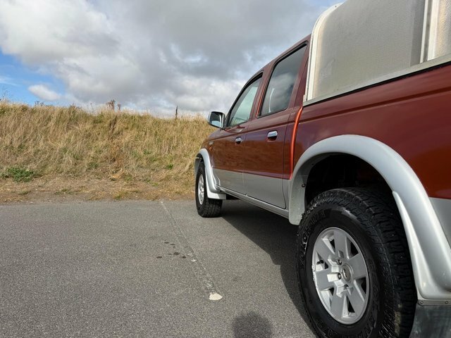 Ford Ranger Xlt Silver #41