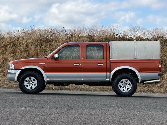 Ford Ranger Xlt Silver #47