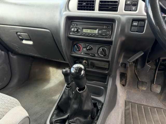 Ford Ranger Xlt Silver #18