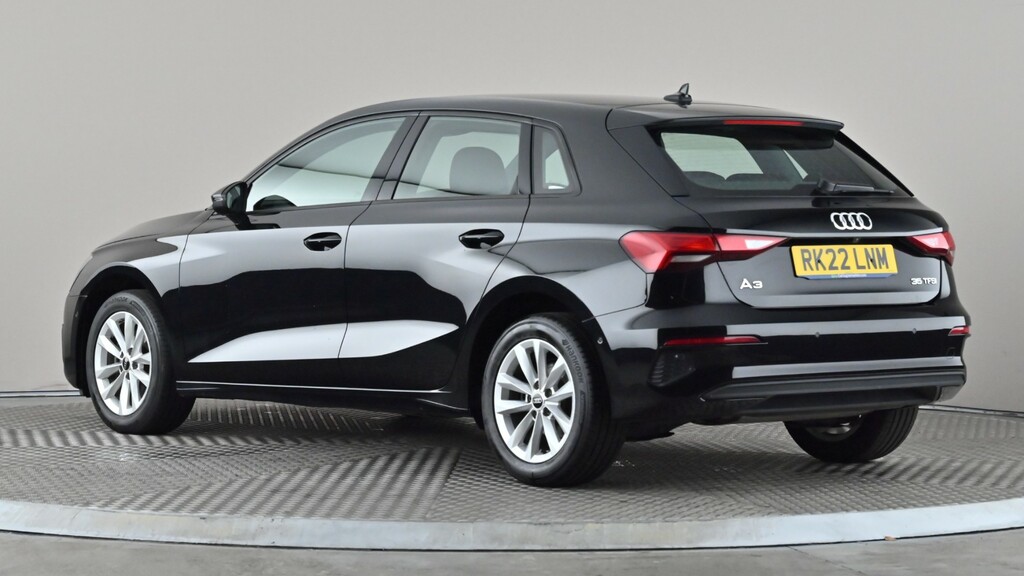 Audi A3 35 Tfsi Technik S Tronic RK22LNM Black #4