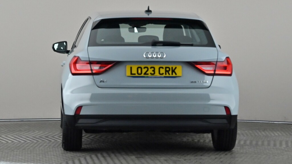 Audi A1 25 Tfsi Technik LO23CRK Grey #3