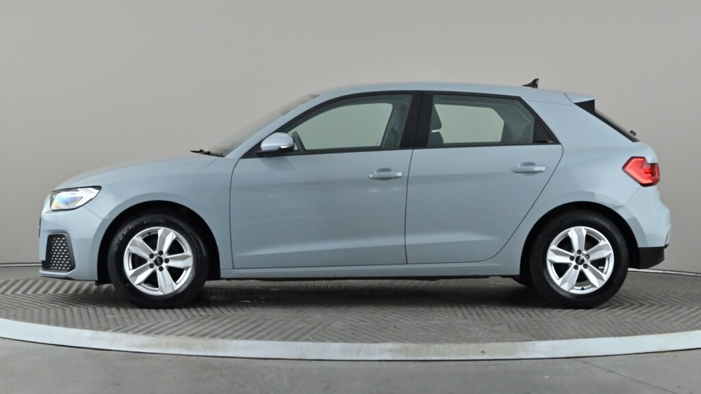 Audi A1 25 Tfsi Technik LO23CRK Grey #5