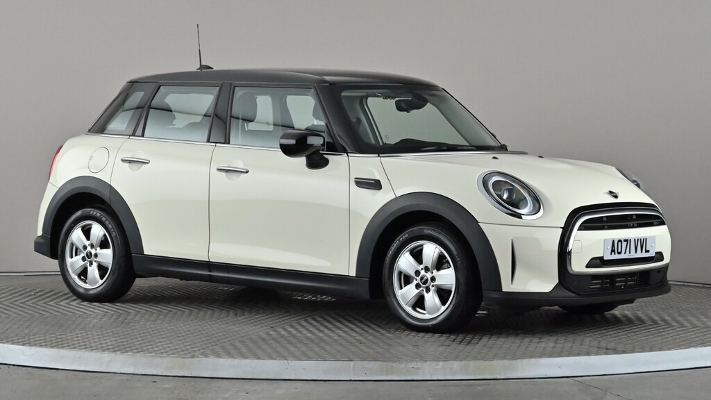 Mini Hatch 1.5 Cooper Classic AO71VVL White
