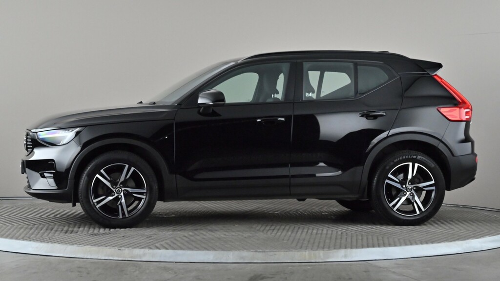 Volvo XC40 2.0 B3p Plus Dark YX23KFV Black #3