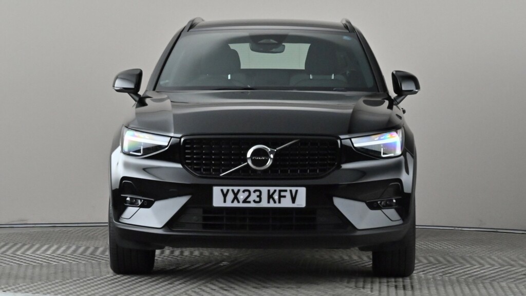 Volvo XC40 2.0 B3p Plus Dark YX23KFV Black #2