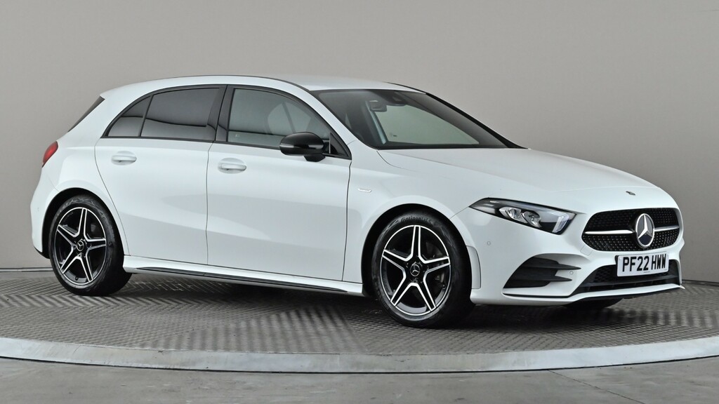 Mercedes-Benz A Class A180 Amg Line Executive Edition White