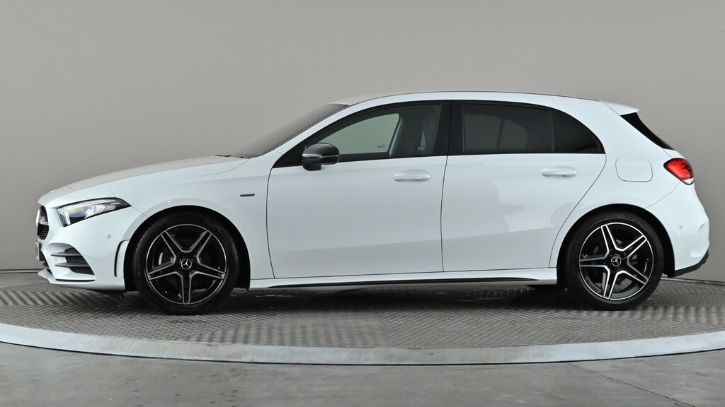 Mercedes-Benz A Class A180 Amg Line Executive Edition White #3