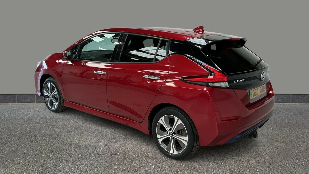 Nissan Leaf 160Kw E Tekna 62Kwh DE71OTR Red #4