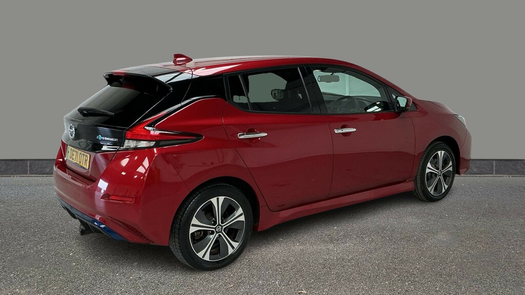 Nissan Leaf 160Kw E Tekna 62Kwh DE71OTR Red #6