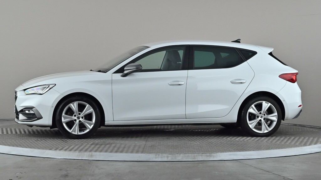 Seat Leon 1.5 Tsi Evo Fr YA21CPX White #3