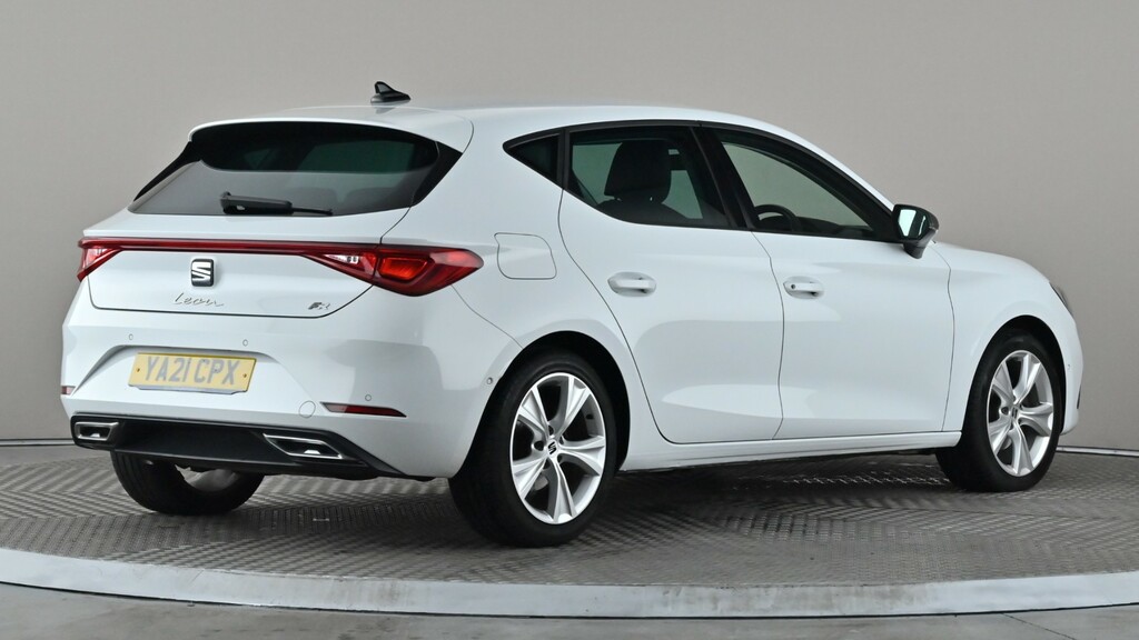 Seat Leon 1.5 Tsi Evo Fr YA21CPX White #6