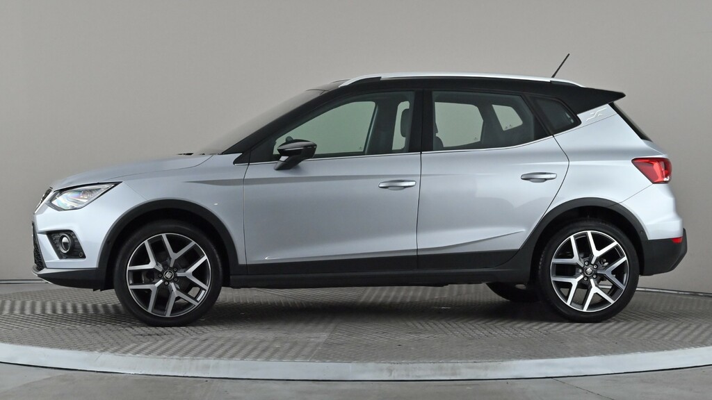 Seat Arona 1.0 Tsi 115 Xcellence Lux Ez Dsg Silver #3