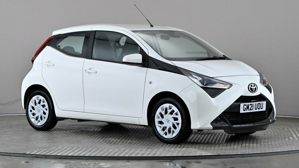 Toyota Aygo 1.0 Vvt-i X-play Tss White