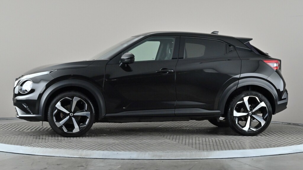 Nissan Juke 1.0 Dig-t 114 Tekna FY21EBV Black #3