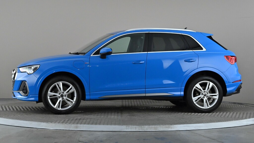 Audi Q3 45 Tfsi E S Line S Tronic DE72KNN Blue #3