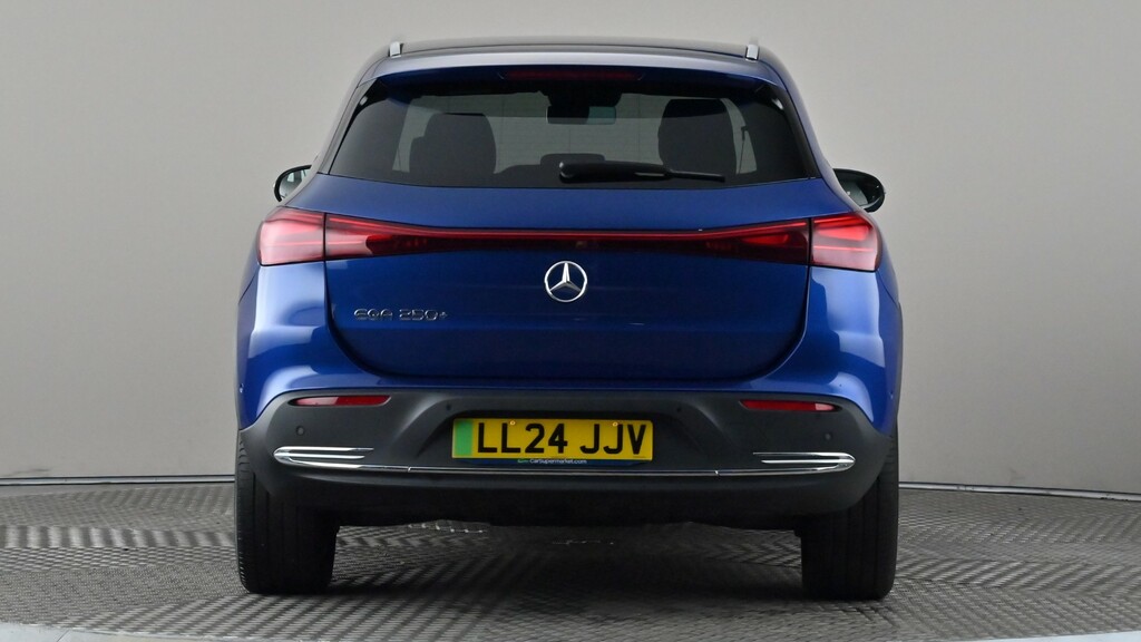 Mercedes-Benz EQA Eqa 250 140Kw Sport Executive 70.5Kwh Blue #5