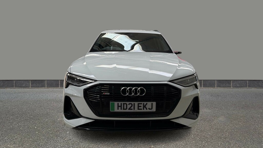 Audi E-tron 300Kw 55 Quattro 95Kwh Vorsprung White #2