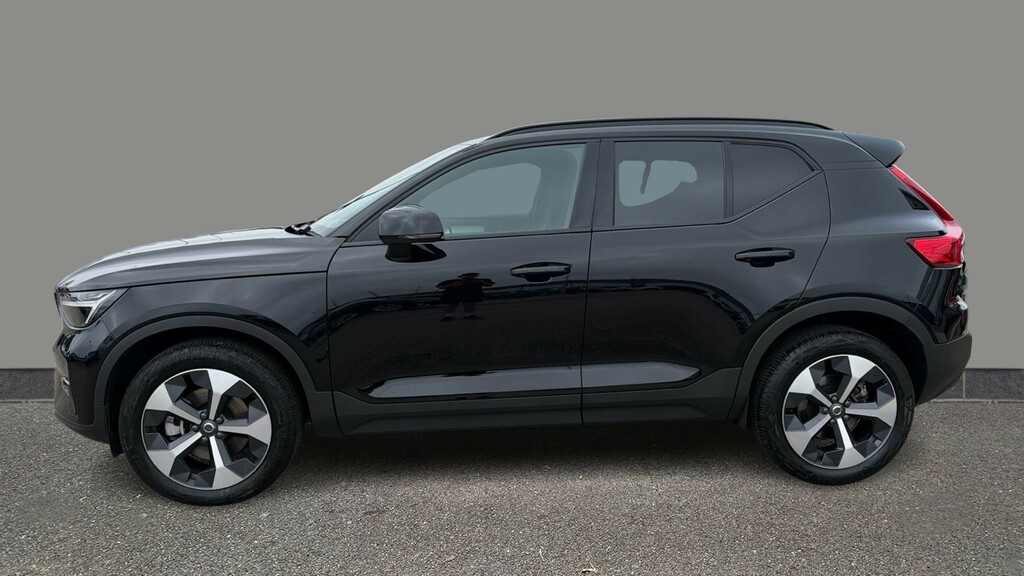 Volvo XC40 2.0 B3p Plus Dark BP75AWM Black #3