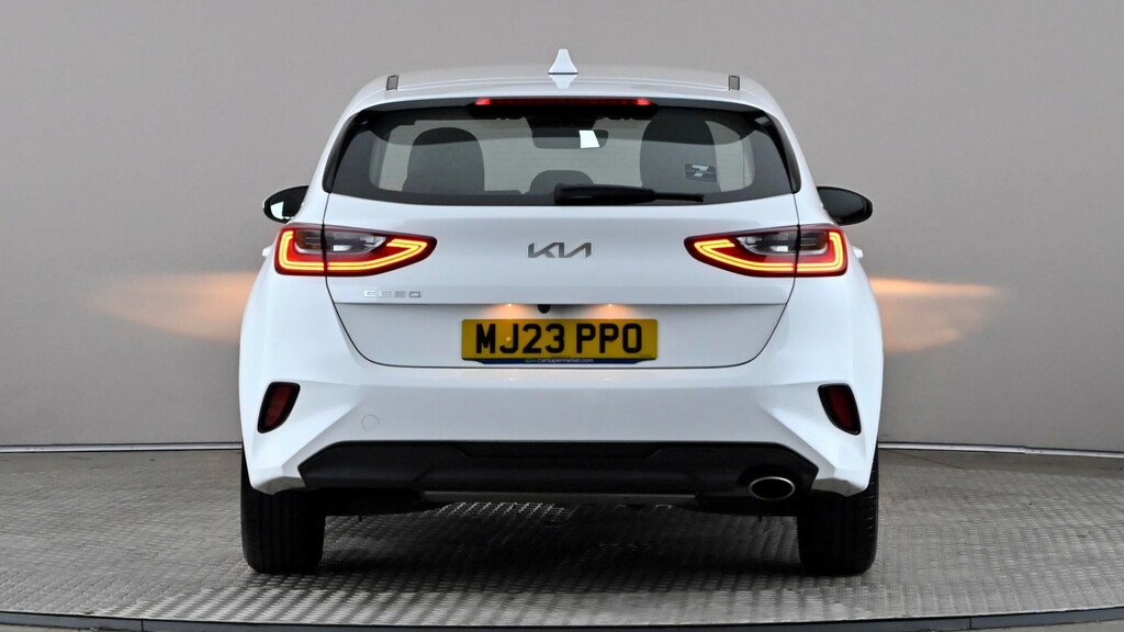 Kia Ceed 1.5T Gdi Isg 2 White #5