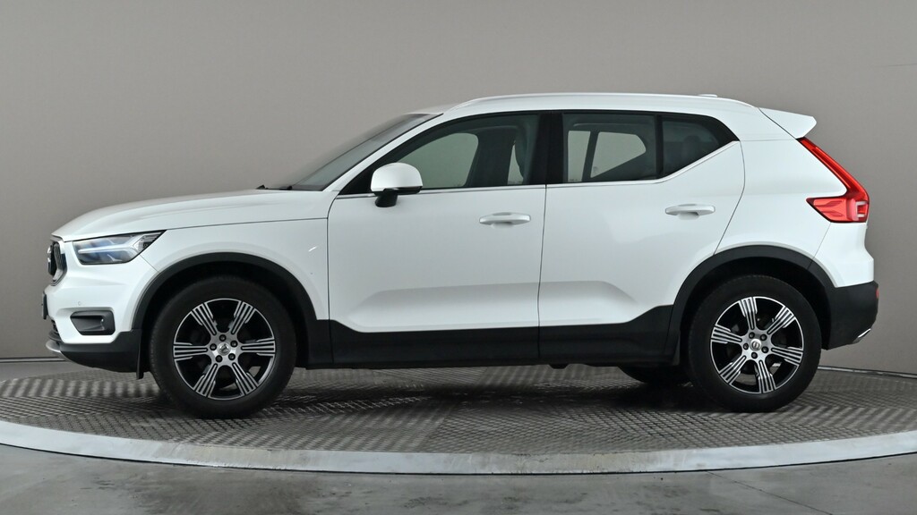 Volvo XC40 2.0 D3 Inscription White #3