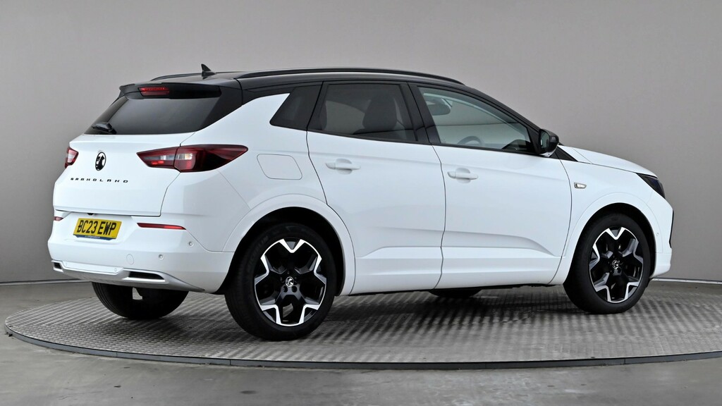 Vauxhall Grandland 1.2 Turbo Ultimate White #6