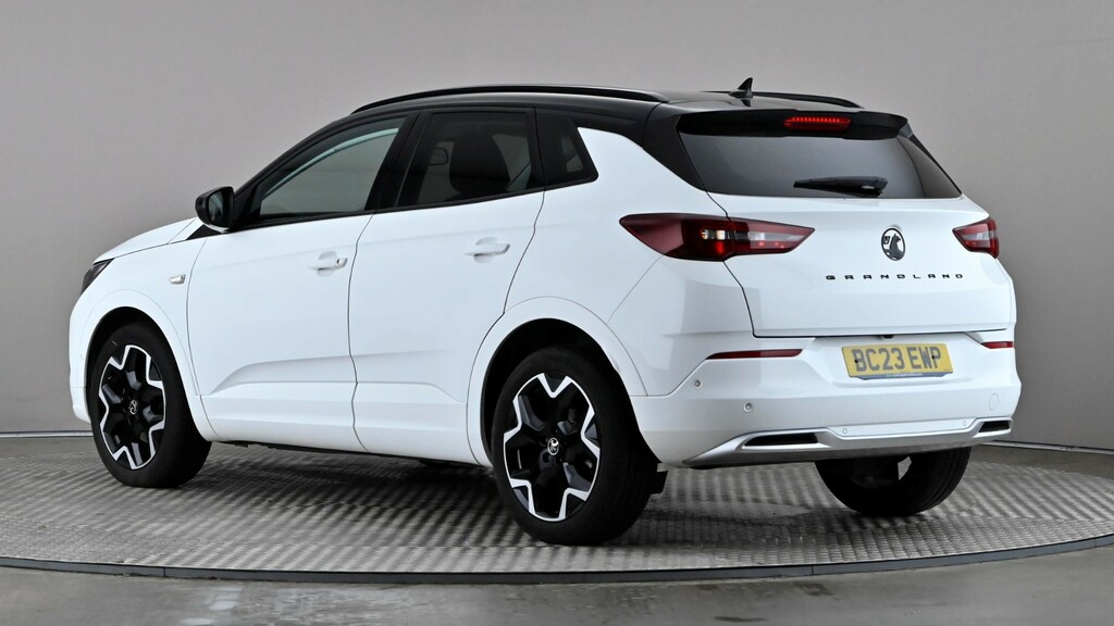 Vauxhall Grandland 1.2 Turbo Ultimate White #4