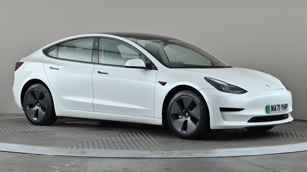 Tesla Model 3 Standard Plus White