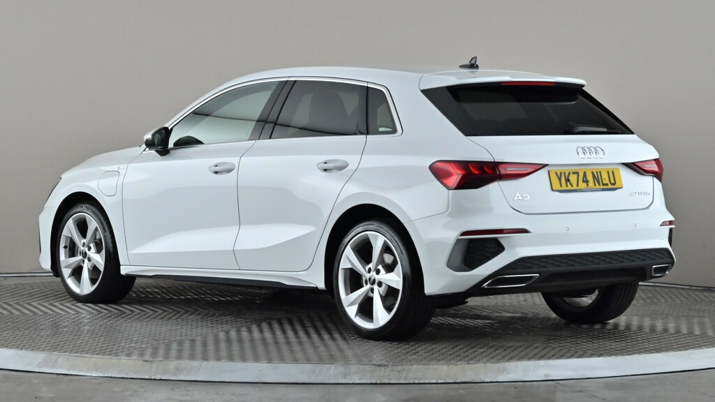 Audi A3 40 Tfsi E S Line S Tronic YK74NLU White #4