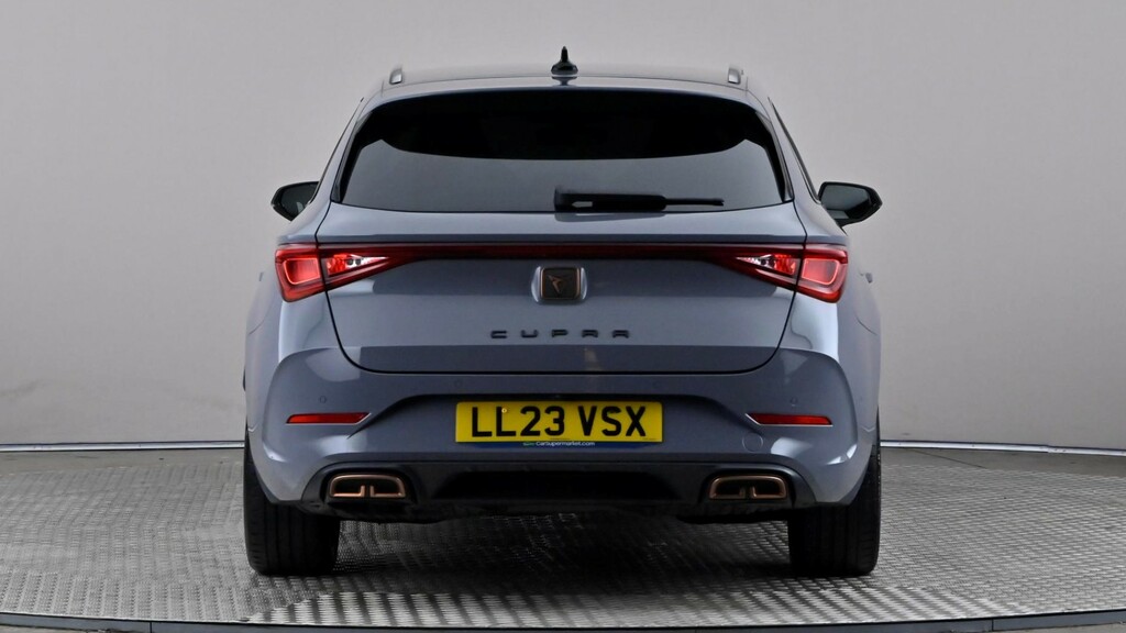 Cupra Leon 1.4 Ehybrid Vz3 Dsg Grey #5