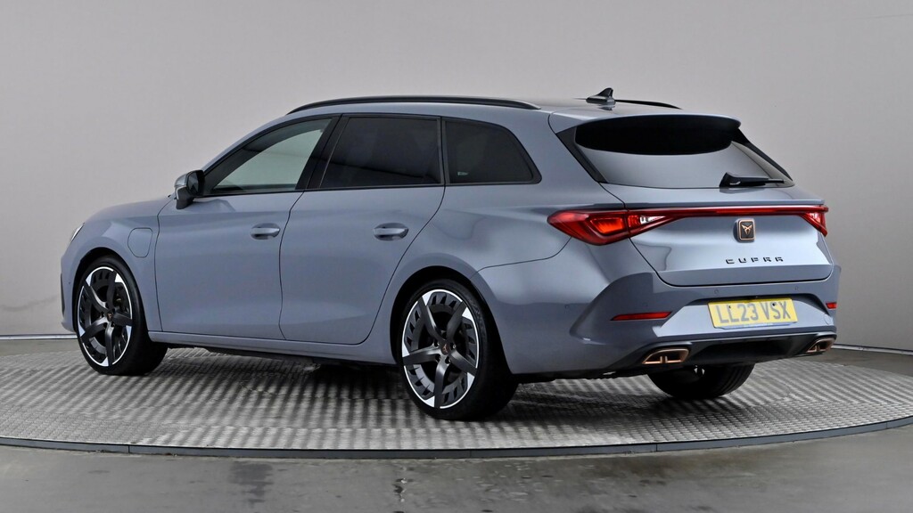 Cupra Leon 1.4 Ehybrid Vz3 Dsg Grey #4