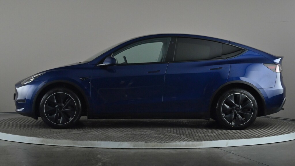 Tesla Model Y Long Range Awd Blue #3