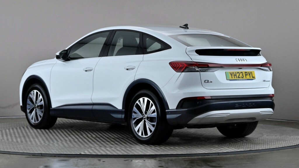 Audi Q4 E Tron 125Kw 35 55Kwh Sport White #4