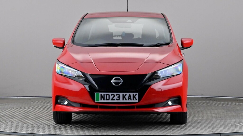 Nissan Leaf 110Kw Acenta 39Kwh Red #2