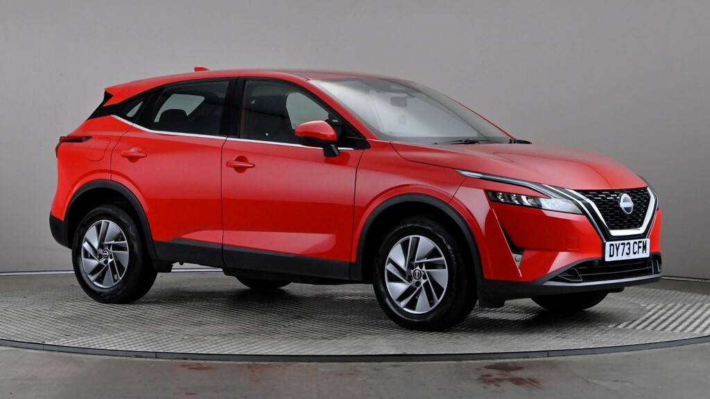 Nissan Qashqai 1.3 Dig-t Mh Acenta Premium Red