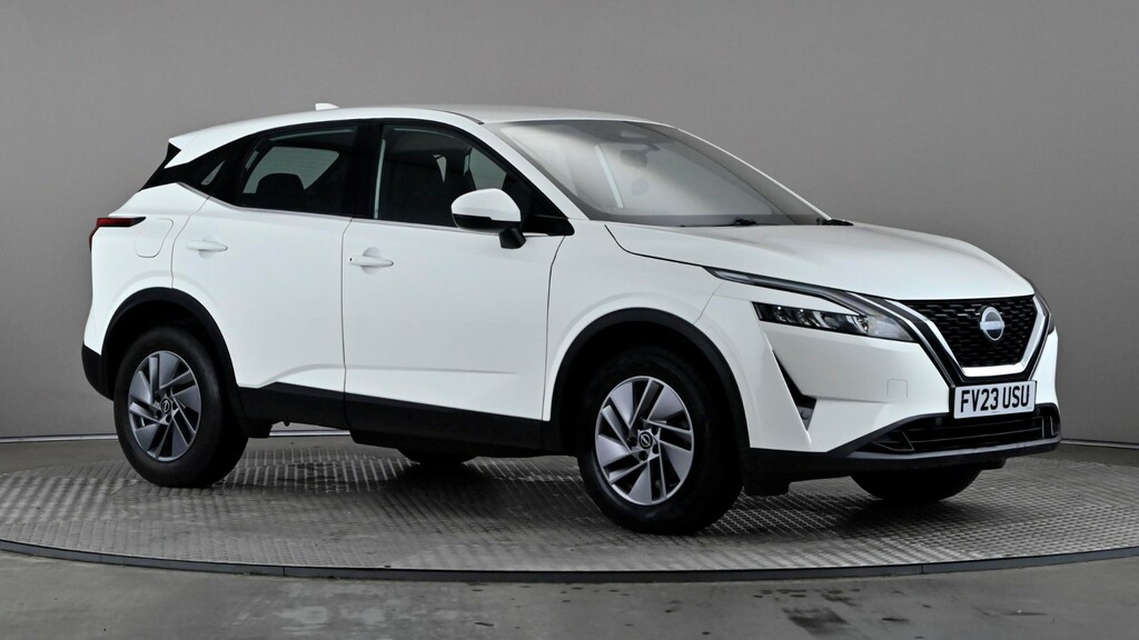 Nissan Qashqai 1.3 Dig-t Mh Acenta Premium White