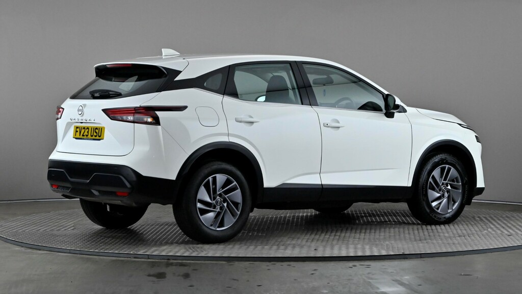 Nissan Qashqai 1.3 Dig-t Mh Acenta Premium White #6