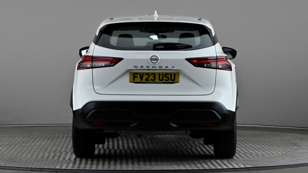 Nissan Qashqai 1.3 Dig-t Mh Acenta Premium White #5