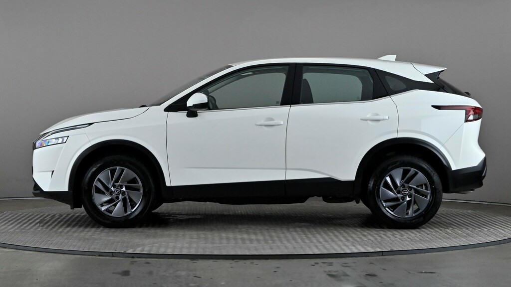 Nissan Qashqai 1.3 Dig-t Mh Acenta Premium White #3