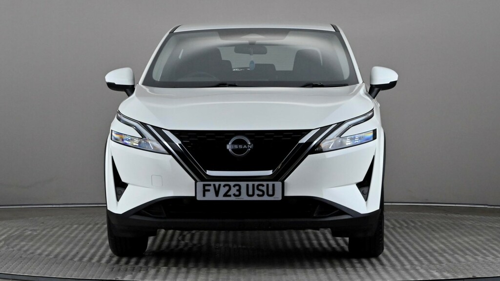 Nissan Qashqai 1.3 Dig-t Mh Acenta Premium White #2