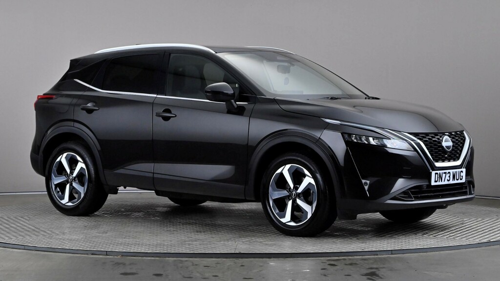 Nissan Qashqai 1.3 Dig-t Mh N-connecta Black