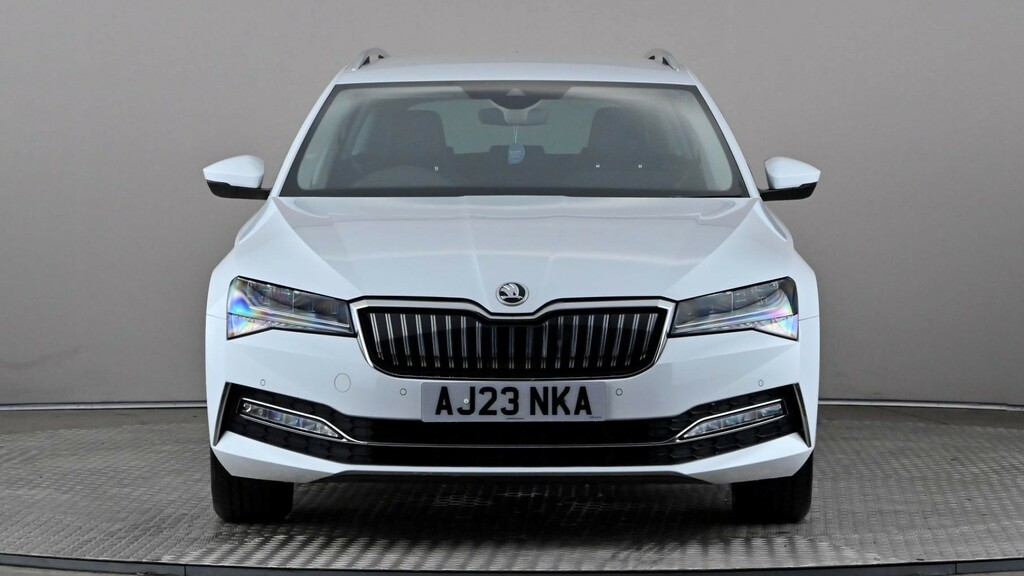 Skoda Superb 1.4 Tsi Iv Se Technology Dsg White #2