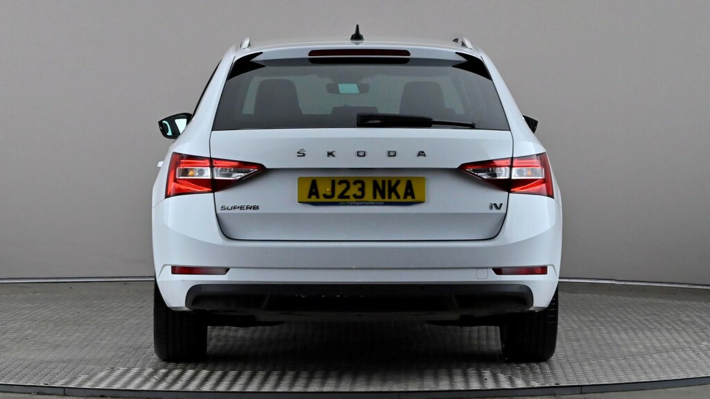 Skoda Superb 1.4 Tsi Iv Se Technology Dsg White #5