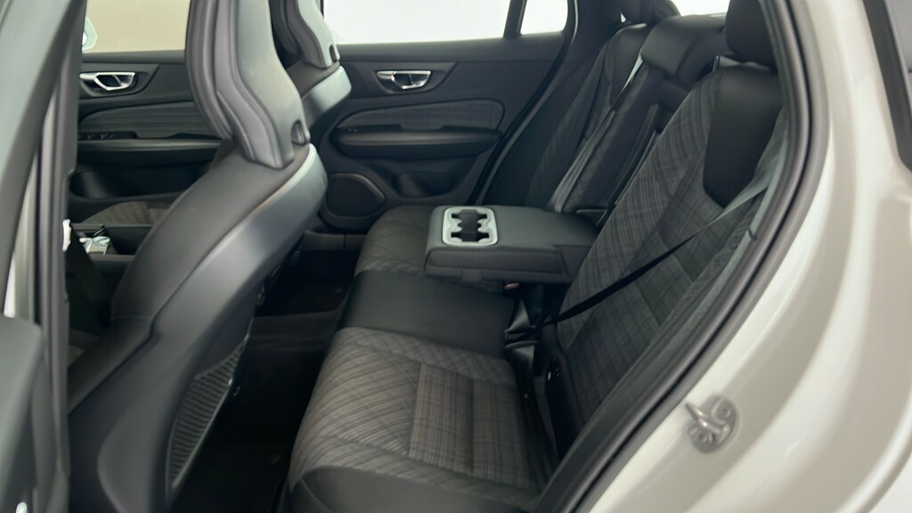 Volvo V60 Plus Grey #18