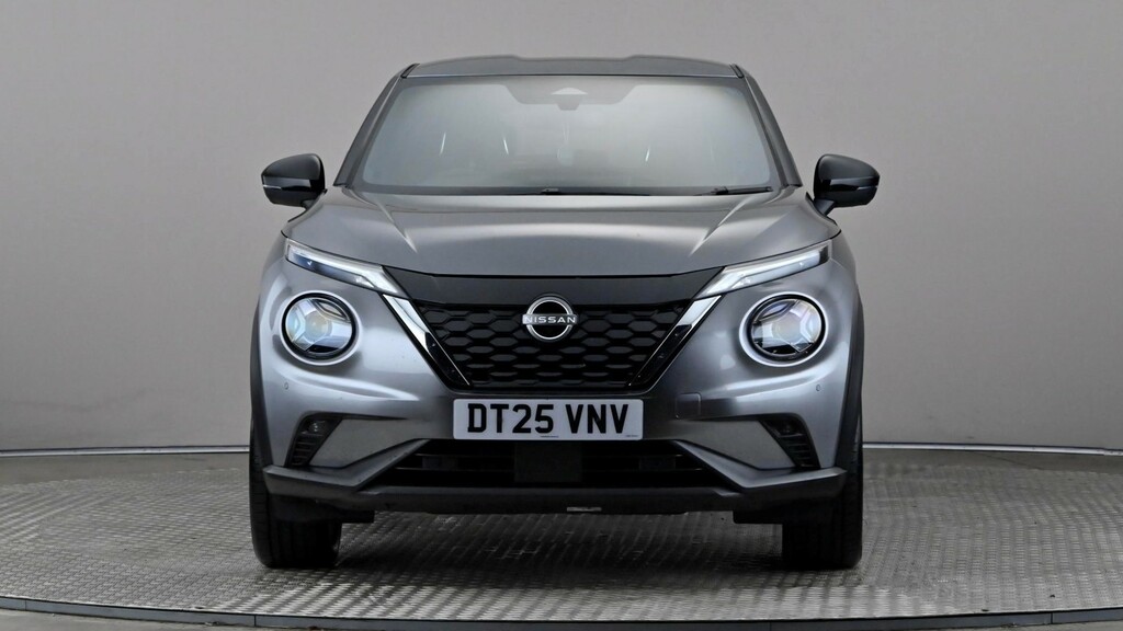 Nissan Juke 1.6 Hybrid Tekna Grey #2