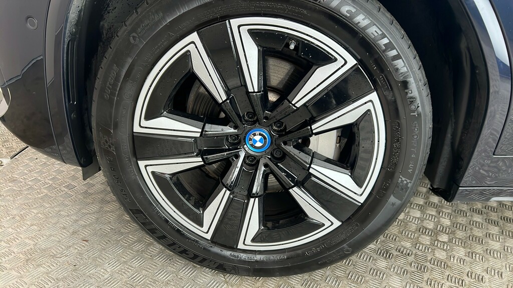 BMW iX3 Suv Black #19