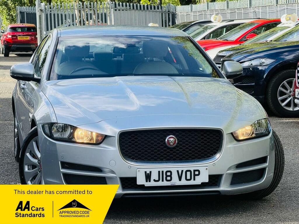 Jaguar XE 2.0D Prestige Euro 6 Ss Silver