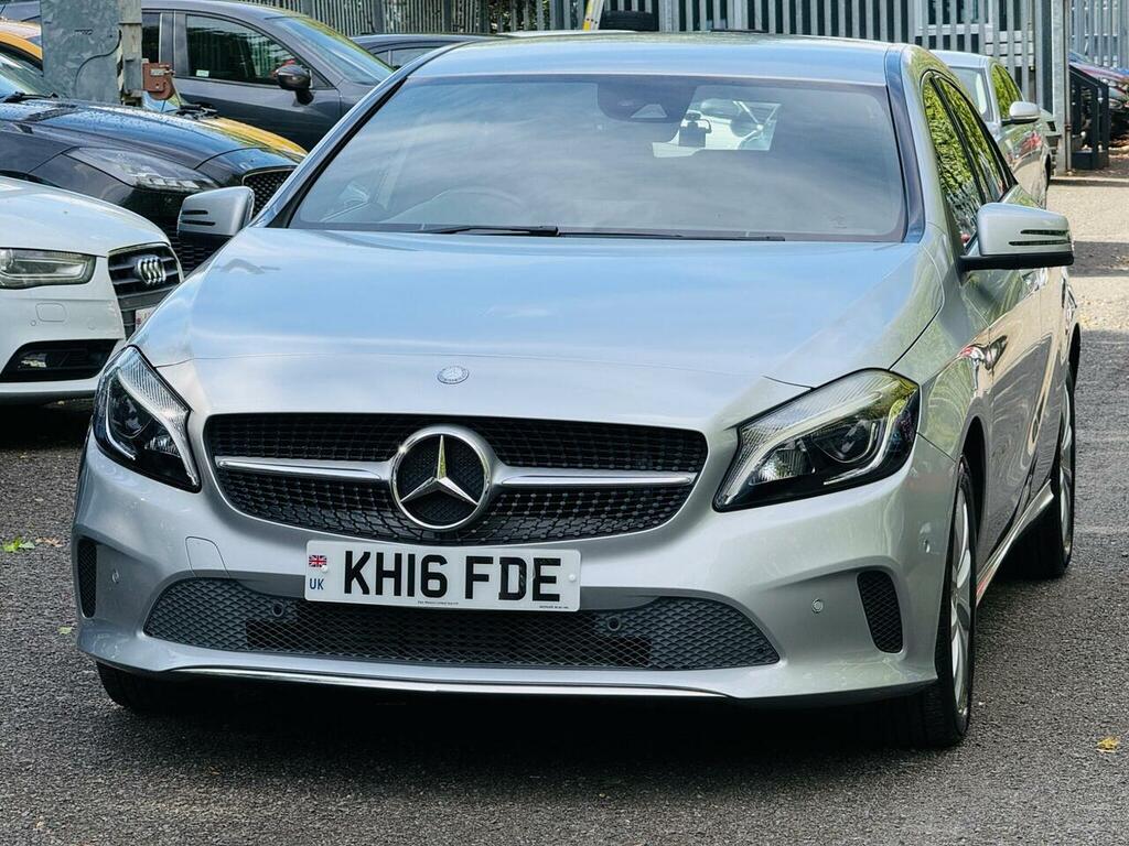 Mercedes-Benz A Class 1.6 A180 Sport Premium Hatchback 7G-d Silver #4