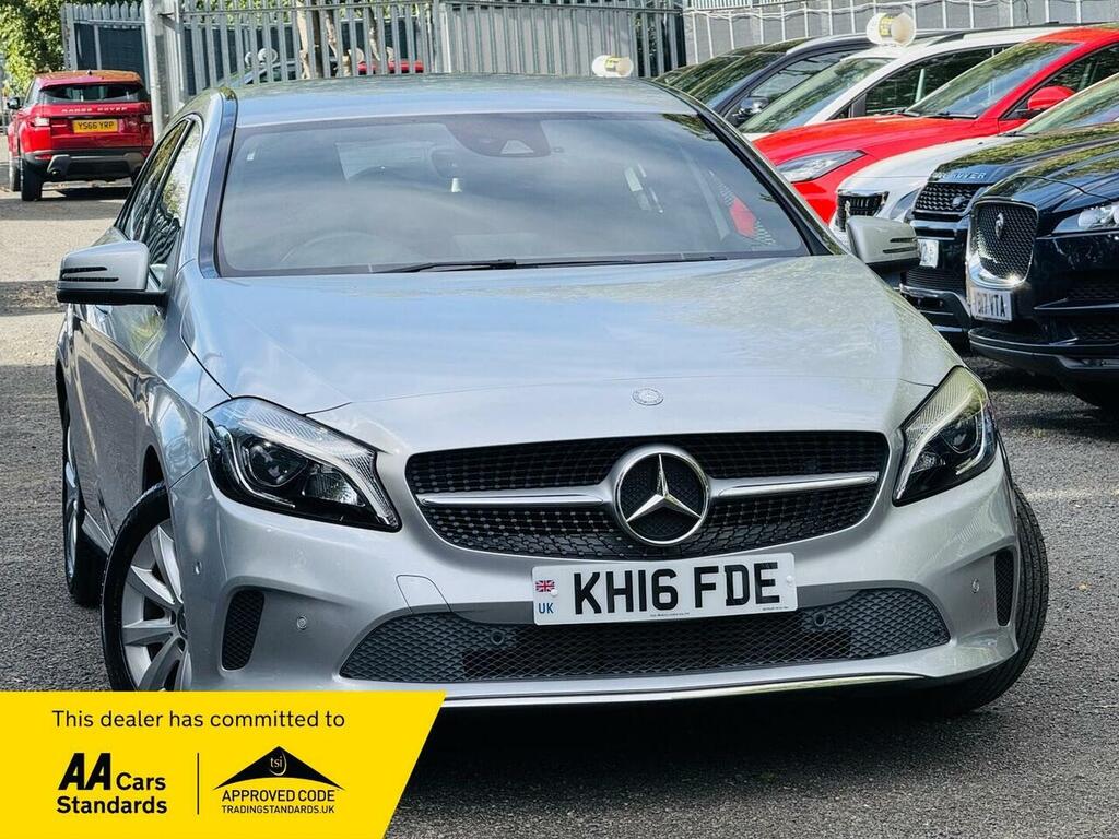 Mercedes-Benz A Class 1.6 A180 Sport Premium Hatchback 7G-d Silver